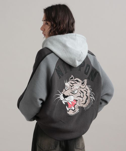 LEAD PROJECT 【TASTE by Knit】Knit embroidery sukajan チャコールグレー S LEAD PROJECT リードプロジェクト 234014 and ST アンドエスティ(旧ドットエスティ) LEAD PROJECT 【TASTE by Knit】Knit embroidery sukajan チャコールグレー S LEAD PROJECT リードプロジェクト 234014 and ST アンドエスティ(旧ドットエスティ)