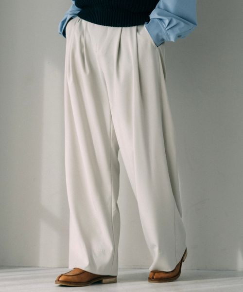 LEAD PROJECT 【LURAKU】two tuck wide straight slacks ベージュ S LEAD PROJECT リードプロジェクト 318993 and ST アンドエスティ(旧ドットエスティ) LEAD PROJECT 【LURAKU】two tuck wide straight slacks ベージュ S LEAD PROJECT リードプロジェクト 318993 and ST アンドエスティ(旧ドットエスティ)