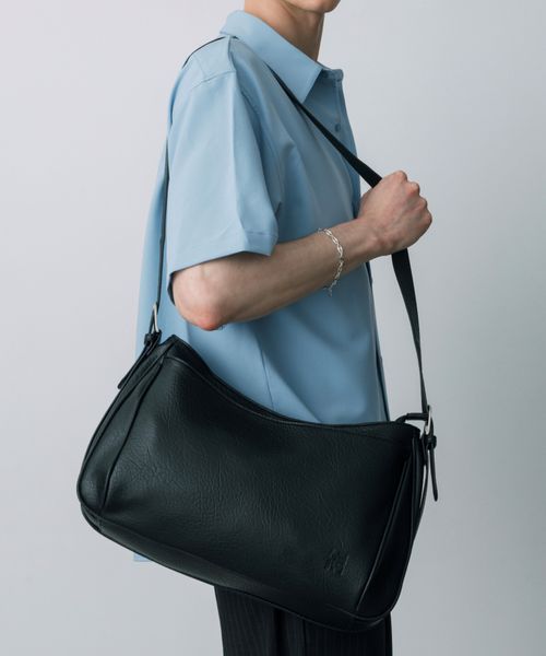 LEAD PROJECT 【LURAKU】Synthetic leather shoulder bag ブラック FREE LEAD PROJECT リードプロジェクト 450792 and ST アンドエスティ(旧ドットエスティ) LEAD PROJECT 【LURAKU】Synthetic leather shoulder bag ブラック FREE LEAD PROJECT リードプロジェクト 450792 and ST アンドエスティ(旧ドットエスティ)