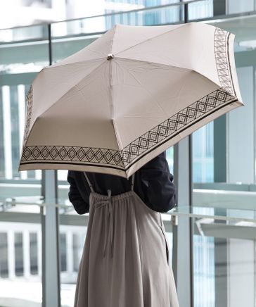 【晴れの日にも雨の日にも】幾何柄折り畳み傘