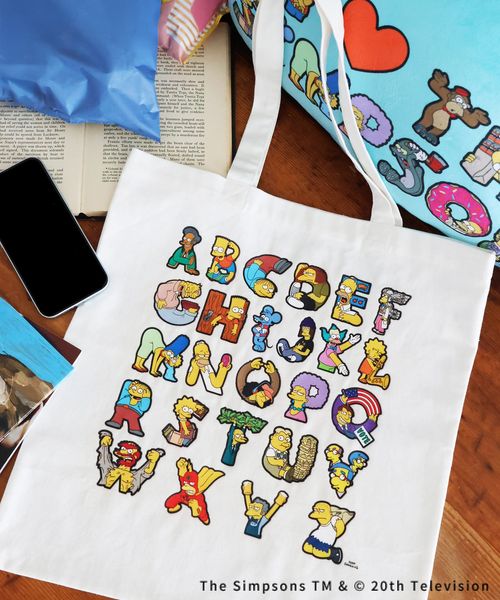 LEPSIM 【THE SIMPSONS/ザ・シンプソンズ】トートバッグ オフホワイト スペシャルライン レプシィム 586589 and ST アンドエスティ(旧ドットエスティ) LEPSIM 【THE SIMPSONS/ザ・シンプソンズ】トートバッグ オフホワイト スペシャルライン レプシィム 586589 and ST アンドエスティ(旧ドットエスティ)