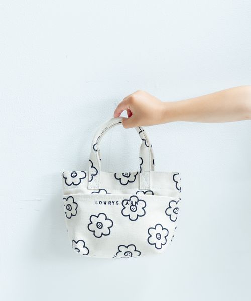 LOWRYS FARM 【カラー予約】【KIDS】2WAYミニト−トBAG オフホワイト キッズ ローリーズファーム 137335 and ST アンドエスティ(旧ドットエスティ) LOWRYS FARM 【カラー予約】【KIDS】2WAYミニト−トBAG オフホワイト キッズ ローリーズファーム 137335 and ST アンドエスティ(旧ドットエスティ)