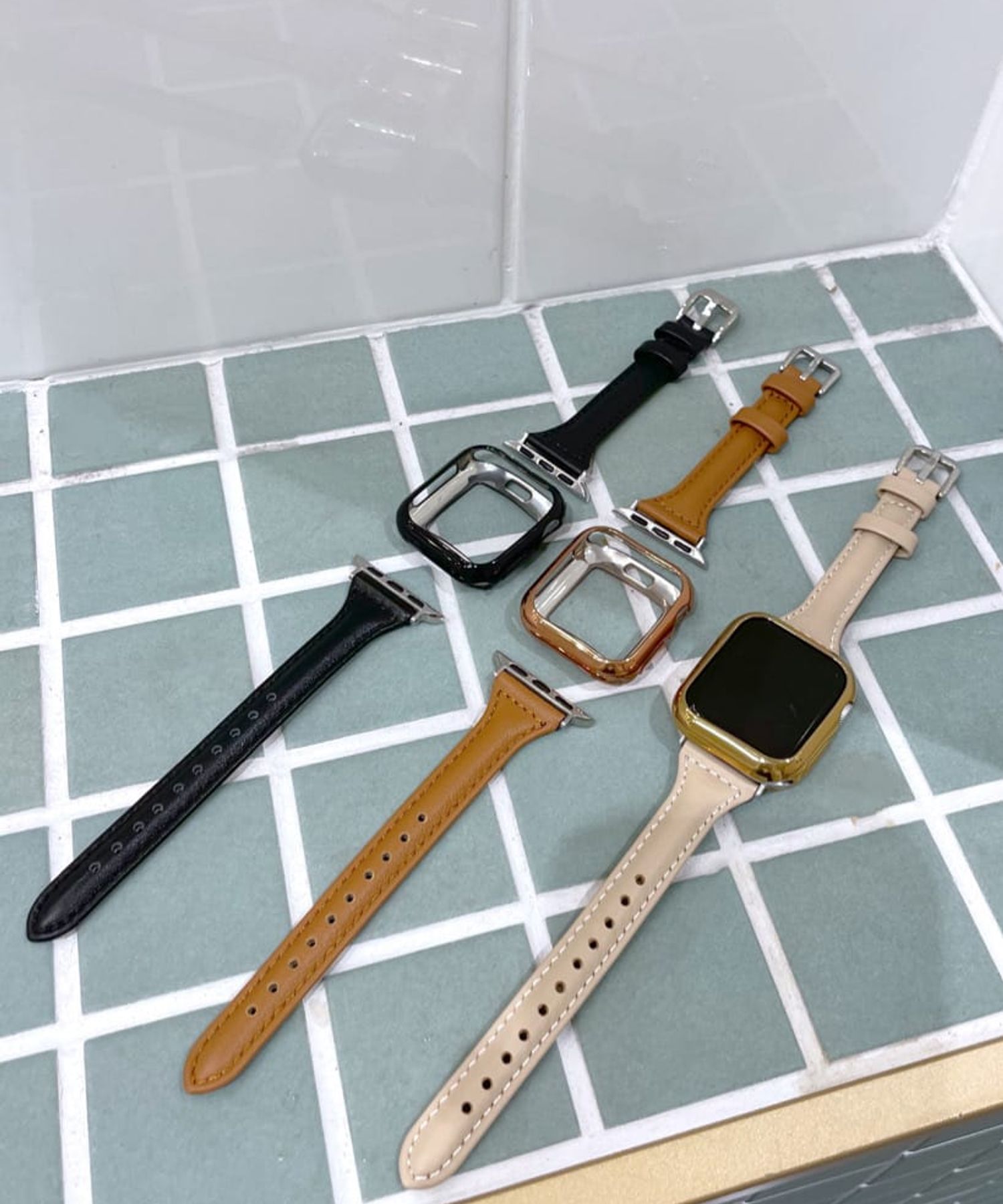 Me%】AppleWatchフェイクレザーバンド【UNISEX】【全サイズ対応