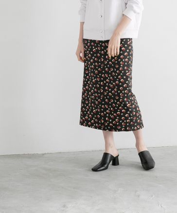 【yuw】フラワーパターンタイトスカート