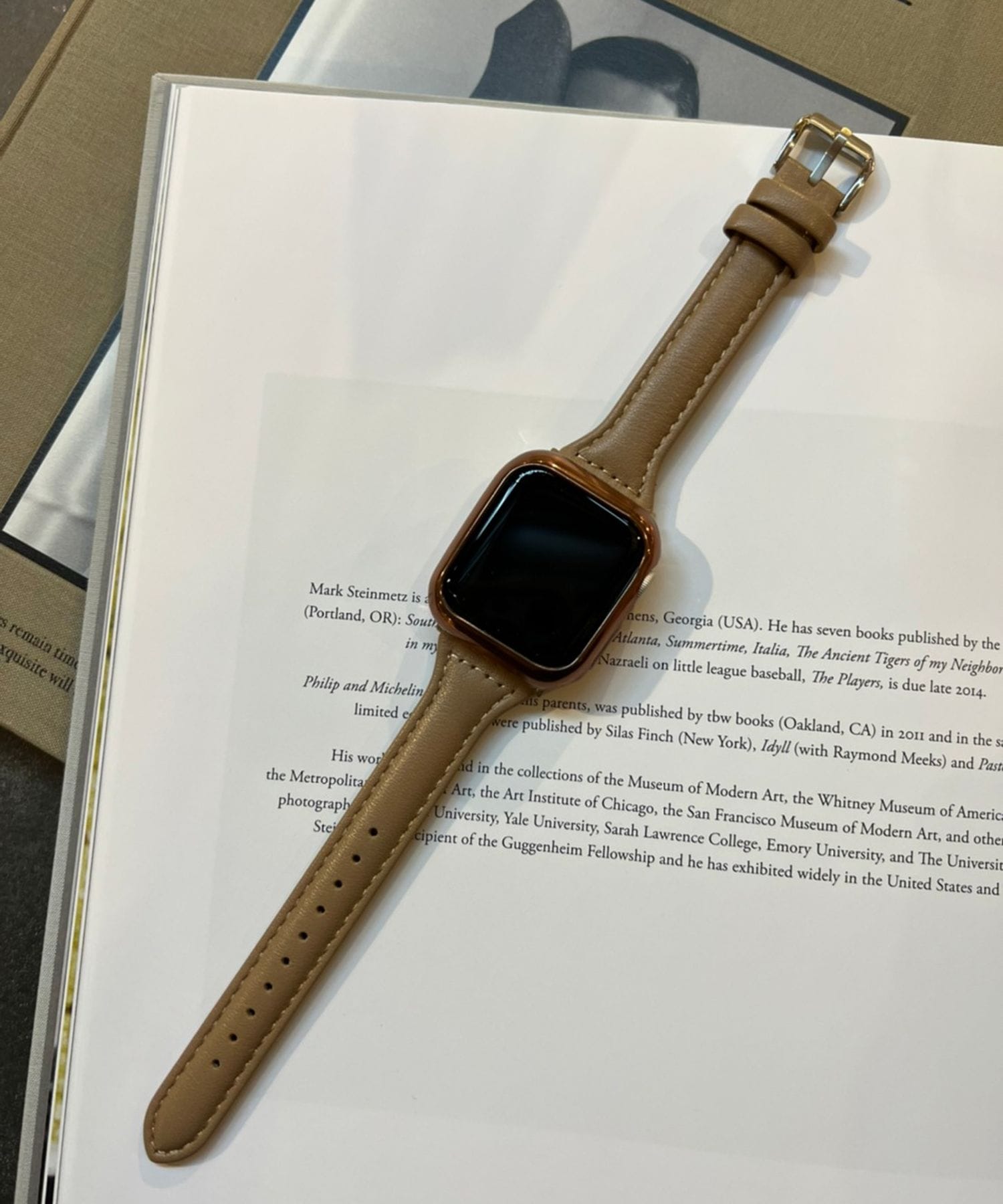 Me Applewatchフェイクレザーバンド２ 全サイズ対応 Unisex 公式 ローリーズファーム Lowrys Farm 通販