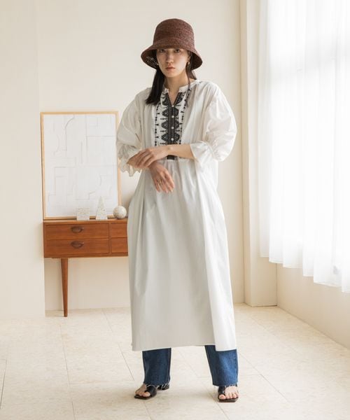 シシュウワンピース