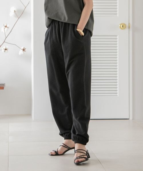 【WEB先行予約アイテム】【店舗限定アイテム】ミニウラケジョガーパンツ