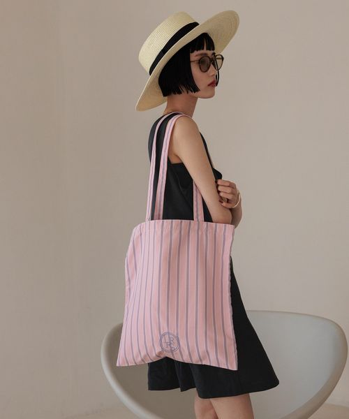 LOWRYS FARM 【追加予約】LFガラトートBAG ホワイト ウィメンズグッズ ローリーズファーム 284403 and ST アンドエスティ(旧ドットエスティ) LOWRYS FARM 【追加予約】LFガラトートBAG ホワイト ウィメンズグッズ ローリーズファーム 284403 and ST アンドエスティ(旧ドットエスティ)