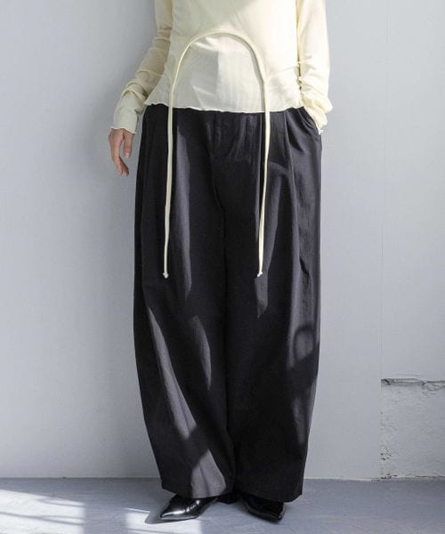 LOWRYS FARM コクーンタックボリュームパンツ ブラック L ウィメンズボトムス ローリーズファーム 287446 and ST アンドエスティ(旧ドットエスティ) LOWRYS FARM コクーンタックボリュームパンツ ブラック L ウィメンズボトムス ローリーズファーム 287446 and ST アンドエスティ(旧ドットエスティ)