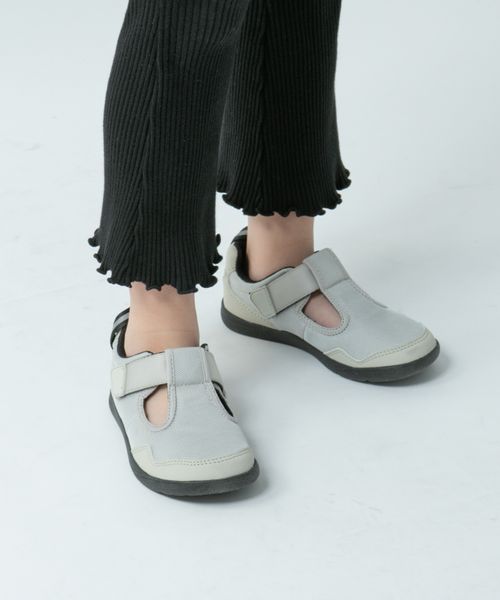 LOWRYS FARM 【KIDS】IFMEスニーカーサンダル ベージュ キッズ ローリーズファーム 318527 and ST アンドエスティ(旧ドットエスティ) LOWRYS FARM 【KIDS】IFMEスニーカーサンダル ベージュ キッズ ローリーズファーム 318527 and ST アンドエスティ(旧ドットエスティ)