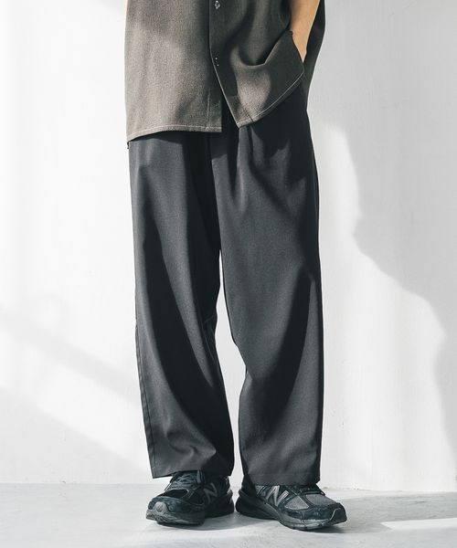 LOWRYS FARM 【MENS】【SETUP可能】ファンマートロワイドパンツ ブラック M メンズ ローリーズファーム 321423 and ST アンドエスティ(旧ドットエスティ) LOWRYS FARM 【MENS】【SETUP可能】ファンマートロワイドパンツ ブラック M メンズ ローリーズファーム 321423 and ST アンドエスティ(旧ドットエスティ)