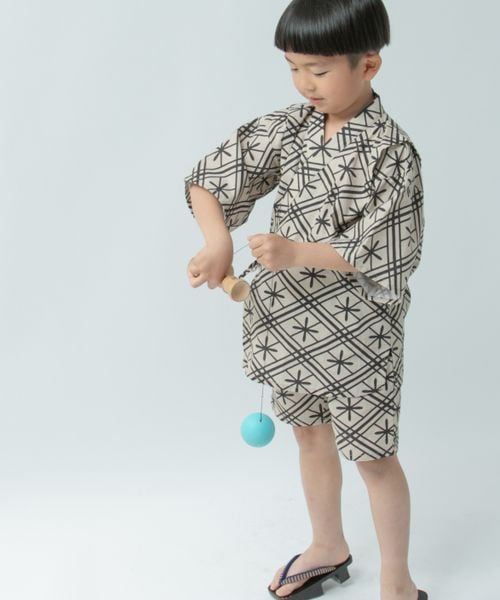 LOWRYS FARM 【KIDS】ジンベイ ライトグレー キッズ ローリーズファーム 326419 and ST アンドエスティ(旧ドットエスティ) LOWRYS FARM 【KIDS】ジンベイ ライトグレー キッズ ローリーズファーム 326419 and ST アンドエスティ(旧ドットエスティ)