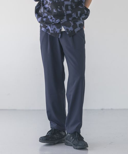 LOWRYS FARM 【MEN】ドライタッチイージーパンツ ネイビー L メンズ ローリーズファーム 329241 and ST アンドエスティ(旧ドットエスティ) LOWRYS FARM 【MEN】ドライタッチイージーパンツ ネイビー L メンズ ローリーズファーム 329241 and ST アンドエスティ(旧ドットエスティ)