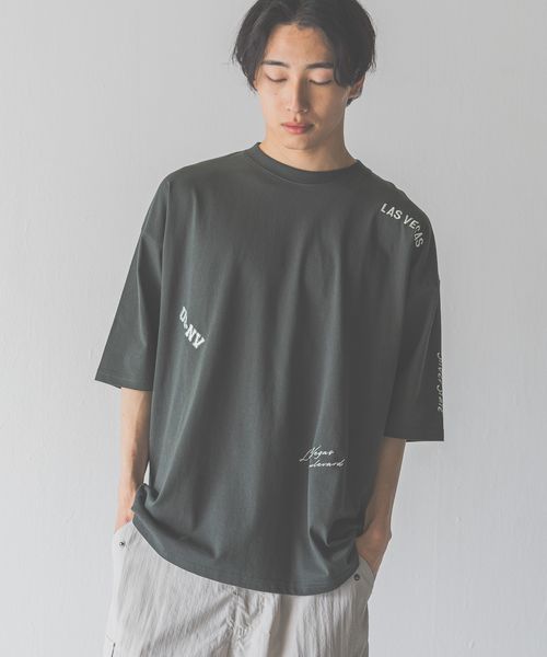 LOWRYS FARM 【UNISEX】ランダムシシュウTSS ブラック M メンズ ローリーズファーム 452346 and ST アンドエスティ(旧ドットエスティ) LOWRYS FARM 【UNISEX】ランダムシシュウTSS ブラック M メンズ ローリーズファーム 452346 and ST アンドエスティ(旧ドットエスティ)