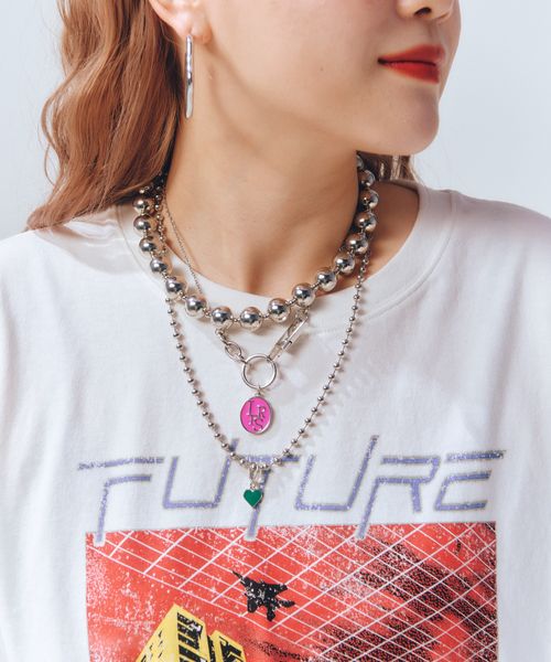 LOWRYS FARM 【サトムラプロデュースアイテム】 クセ強ネックレス ホワイト ウィメンズグッズ ローリーズファーム 459255 and ST アンドエスティ(旧ドットエスティ) LOWRYS FARM 【サトムラプロデュースアイテム】 クセ強ネックレス ホワイト ウィメンズグッズ ローリーズファーム 459255 and ST アンドエスティ(旧ドットエスティ)
