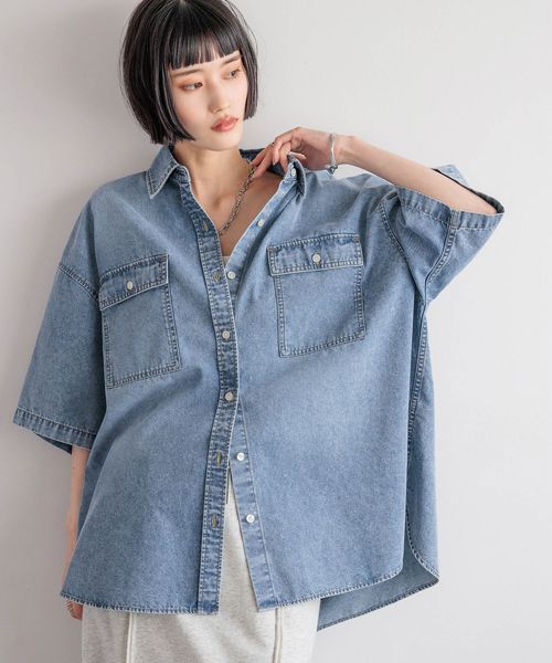 LOWRYS FARM デニムBIGシャツSS ライトブルー FREE ウィメンズインナー ローリーズファーム 490261 and ST アンドエスティ(旧ドットエスティ) LOWRYS FARM デニムBIGシャツSS ライトブルー FREE ウィメンズインナー ローリーズファーム 490261 and ST アンドエスティ(旧ドットエスティ)