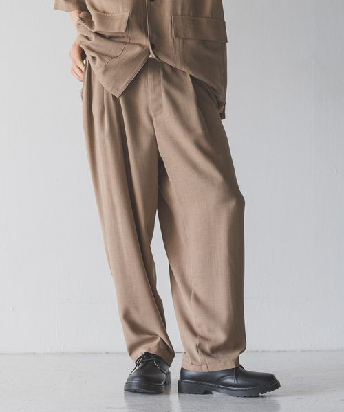 LOWRYS FARM 【MEN】【SETUP可能】バスケットカーブパンツ ベージュ M メンズ ローリーズファーム 492011 and ST アンドエスティ(旧ドットエスティ) LOWRYS FARM 【MEN】【SETUP可能】バスケットカーブパンツ ベージュ M メンズ ローリーズファーム 492011 and ST アンドエスティ(旧ドットエスティ)