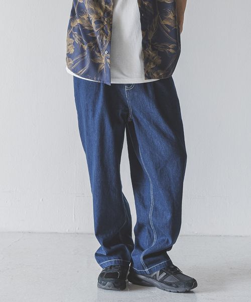LOWRYS FARM 【MEN】ライトデニムタックワイドパンツ ネイビー M メンズ ローリーズファーム 492200 and ST アンドエスティ(旧ドットエスティ) LOWRYS FARM 【MEN】ライトデニムタックワイドパンツ ネイビー M メンズ ローリーズファーム 492200 and ST アンドエスティ(旧ドットエスティ)