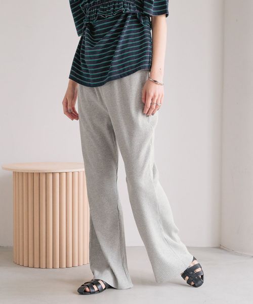 LOWRYS FARM 【WEB限定カラーあり】カットリブセミフレアパンツ ライトグレー M ウィメンズボトムス ローリーズファーム 496537 and ST アンドエスティ(旧ドットエスティ) LOWRYS FARM 【WEB限定カラーあり】カットリブセミフレアパンツ ライトグレー M ウィメンズボトムス ローリーズファーム 496537 and ST アンドエスティ(旧ドットエスティ)