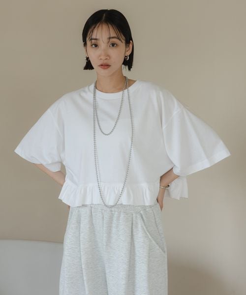 LOWRYS FARM スソフリルTEE オフホワイト ウィメンズインナー ローリーズファーム 499875 and ST アンドエスティ(旧ドットエスティ) LOWRYS FARM スソフリルTEE オフホワイト ウィメンズインナー ローリーズファーム 499875 and ST アンドエスティ(旧ドットエスティ)