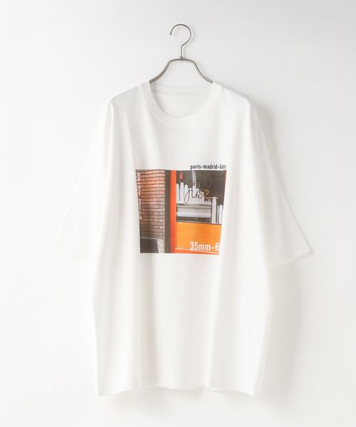 LOWRYS FARM 【追加予約】【UNISEX】カラーフォトプリントSS オフホワイト L メンズ ローリーズファーム 575298 and ST アンドエスティ(旧ドットエスティ) LOWRYS FARM 【追加予約】【UNISEX】カラーフォトプリントSS オフホワイト L メンズ ローリーズファーム 575298 and ST アンドエスティ(旧ドットエスティ)