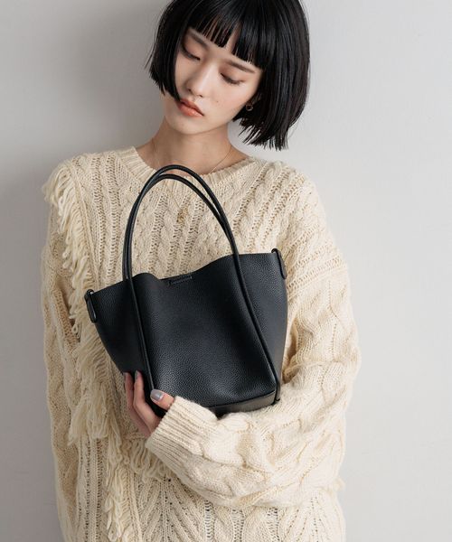 LOWRYS FARM 【追加予約】ポーチツキ2PBAG/M ブラック ウィメンズグッズ ローリーズファーム 578359 and ST アンドエスティ(旧ドットエスティ) LOWRYS FARM 【追加予約】ポーチツキ2PBAG/M ブラック ウィメンズグッズ ローリーズファーム 578359 and ST アンドエスティ(旧ドットエスティ)