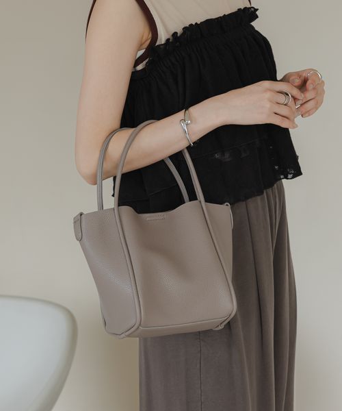 LOWRYS FARM ポーチツキ2PBAG/M チャコールグレー ウィメンズグッズ ローリーズファーム 578359 and ST アンドエスティ(旧ドットエスティ) LOWRYS FARM ポーチツキ2PBAG/M チャコールグレー ウィメンズグッズ ローリーズファーム 578359 and ST アンドエスティ(旧ドットエスティ)