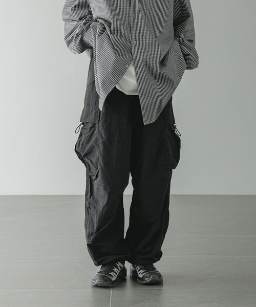 LOWRYS FARM 【MEN】ナイロンドロストPKカーゴパンツ ブラック M メンズ ローリーズファーム 586500 and ST アンドエスティ(旧ドットエスティ) LOWRYS FARM 【MEN】ナイロンドロストPKカーゴパンツ ブラック M メンズ ローリーズファーム 586500 and ST アンドエスティ(旧ドットエスティ)