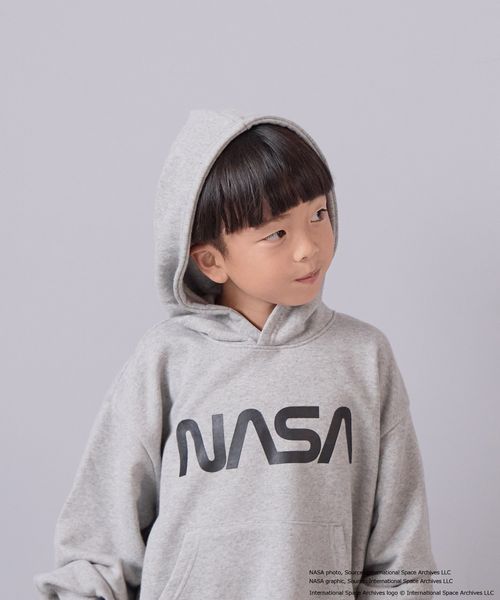 LOWRYS FARM 【KIDS】NASAロゴフーディー グレー キッズ ローリーズファーム 593055 and ST アンドエスティ(旧ドットエスティ) LOWRYS FARM 【KIDS】NASAロゴフーディー グレー キッズ ローリーズファーム 593055 and ST アンドエスティ(旧ドットエスティ)