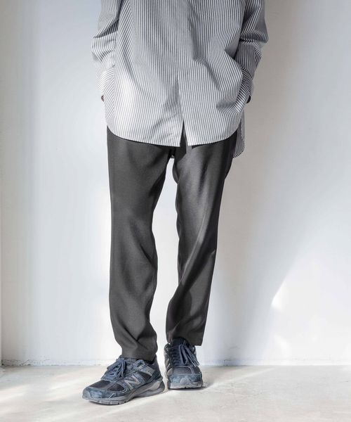 LOWRYS FARM 【MENS】ツイルストレッチテーパードパンツ ブラック L メンズ ローリーズファーム 996340 and ST アンドエスティ(旧ドットエスティ) LOWRYS FARM 【MENS】ツイルストレッチテーパードパンツ ブラック L メンズ ローリーズファーム 996340 and ST アンドエスティ(旧ドットエスティ)