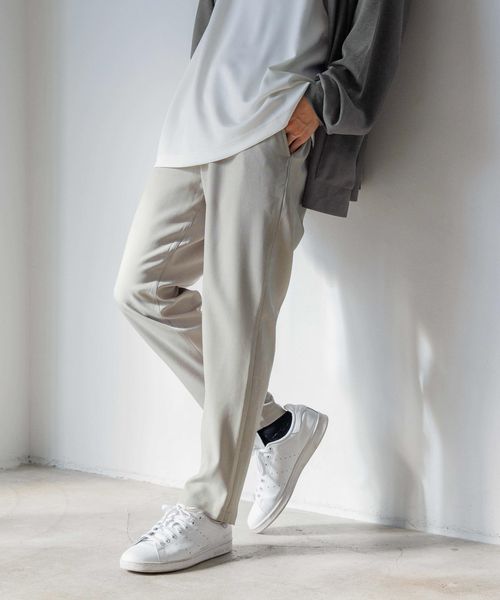 LOWRYS FARM 【MENS】ツイルストレッチテーパードパンツ ライトグレー M メンズ ローリーズファーム 996340 and ST アンドエスティ(旧ドットエスティ) LOWRYS FARM 【MENS】ツイルストレッチテーパードパンツ ライトグレー M メンズ ローリーズファーム 996340 and ST アンドエスティ(旧ドットエスティ)