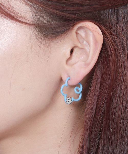 2-5日着 MARY QUANT ドローイングアウトラインデイジー ピアス MARY QUANT ONLINE SHOP｜マリークヮントオンラインショップ