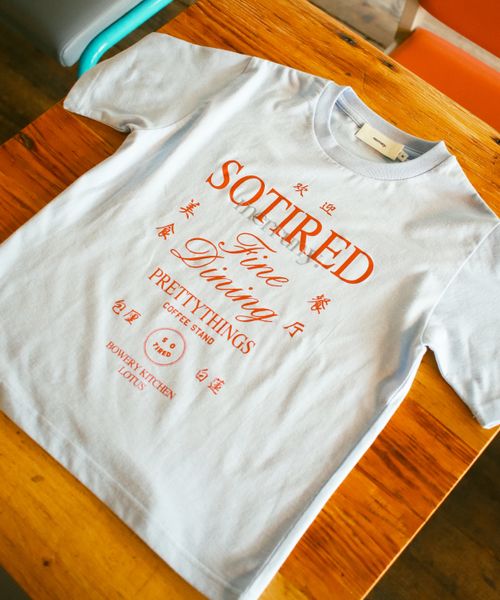 merruny. SO TIRED TEE〈ミニステッカー付き〉 ライトブルー M キッズ メルニー 145279 and ST アンドエスティ(旧ドットエスティ) merruny. SO TIRED TEE〈ミニステッカー付き〉 ライトブルー M キッズ メルニー 145279 and ST アンドエスティ(旧ドットエスティ)