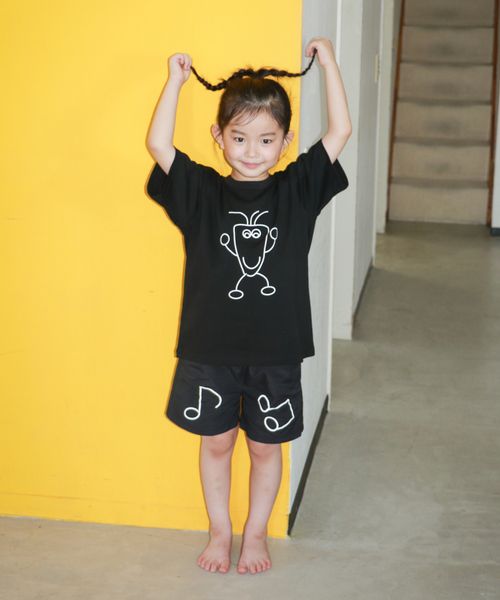 merruny. 1本でもにんじんTEE ブラック 34インチ キッズ メルニー 593109 and ST アンドエスティ(旧ドットエスティ) merruny. 1本でもにんじんTEE ブラック 34インチ キッズ メルニー 593109 and ST アンドエスティ(旧ドットエスティ)