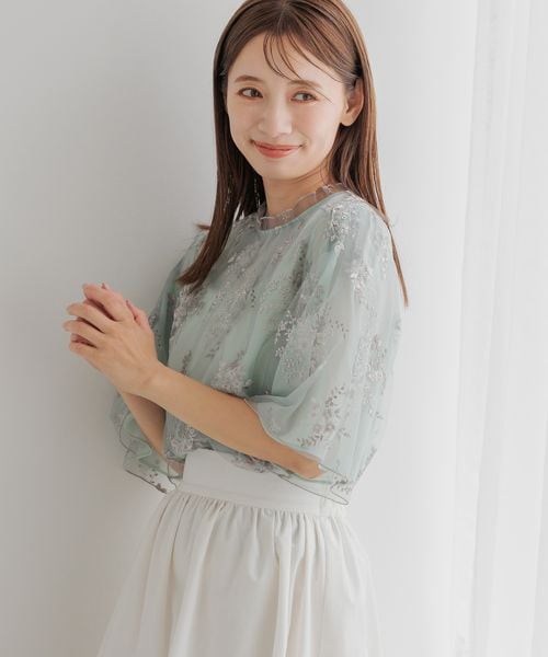 40)・ ???? 総・刺繍 入り???? 華々しい ブラウス （36) ????未着用 