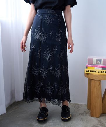 フローラル刺繍フレアスカート | [公式]ミスティウーマン（mysty woman）通販