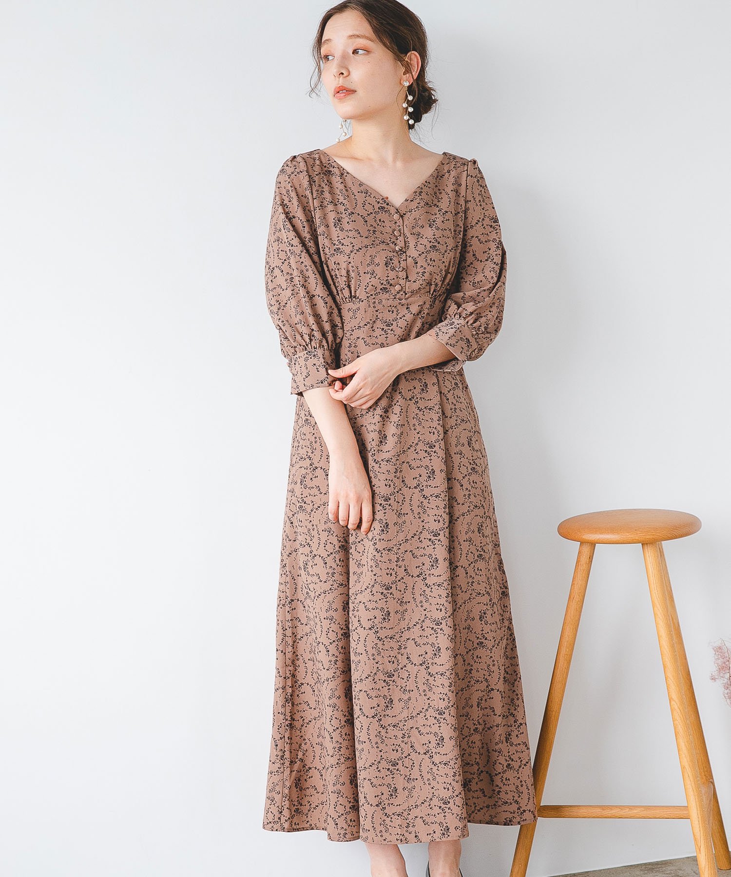 S Mサイズ展開 フラワーエンパイアワンピース 公式 ミスティウーマン Mysty Woman 通販 S Mサイズ展開 フラワーエンパイアワンピース 公式 ミスティウーマン Mysty Woman 通販