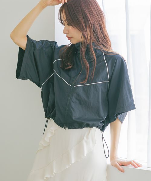mysty woman パイピングショートスリーブブルゾン ブラック FREE ウィメンズインナー ミスティーウーマン 315431 and ST アンドエスティ(旧ドットエスティ) mysty woman パイピングショートスリーブブルゾン ブラック FREE ウィメンズインナー ミスティーウーマン 315431 and ST アンドエスティ(旧ドットエスティ)