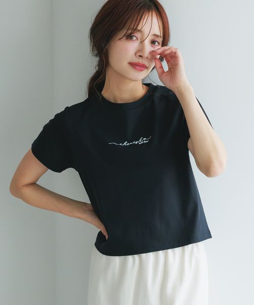 mysty woman ニュアンスロゴコンパクトTシャツ ブラック FREE ウィメンズインナー ミスティーウーマン 495369 and ST アンドエスティ(旧ドットエスティ) mysty woman ニュアンスロゴコンパクトTシャツ ブラック FREE ウィメンズインナー ミスティーウーマン 495369 and ST アンドエスティ(旧ドットエスティ)