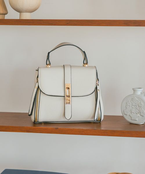 mysty woman 【麻亜里さん着用アイテム】金具ミニショルダーBAG ナチュラル FREE ウィメンズグッズ ミスティーウーマン 495426 and ST アンドエスティ(旧ドットエスティ) mysty woman 【麻亜里さん着用アイテム】金具ミニショルダーBAG ナチュラル FREE ウィメンズグッズ ミスティーウーマン 495426 and ST アンドエスティ(旧ドットエスティ)