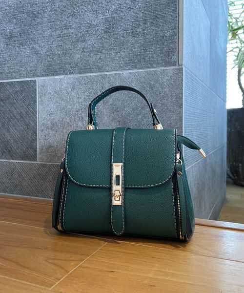 mysty woman 【麻亜里さん着用アイテム】金具ミニショルダーBAG グリーン FREE ウィメンズグッズ ミスティーウーマン 495426 and ST アンドエスティ(旧ドットエスティ) mysty woman 【麻亜里さん着用アイテム】金具ミニショルダーBAG グリーン FREE ウィメンズグッズ ミスティーウーマン 495426 and ST アンドエスティ(旧ドットエスティ)