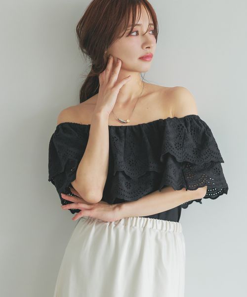 mysty woman 2WAYスカラップ刺繍プルオーバー ブラック FREE ウィメンズインナー ミスティーウーマン 497902 and ST アンドエスティ(旧ドットエスティ) mysty woman 2WAYスカラップ刺繍プルオーバー ブラック FREE ウィメンズインナー ミスティーウーマン 497902 and ST アンドエスティ(旧ドットエスティ)