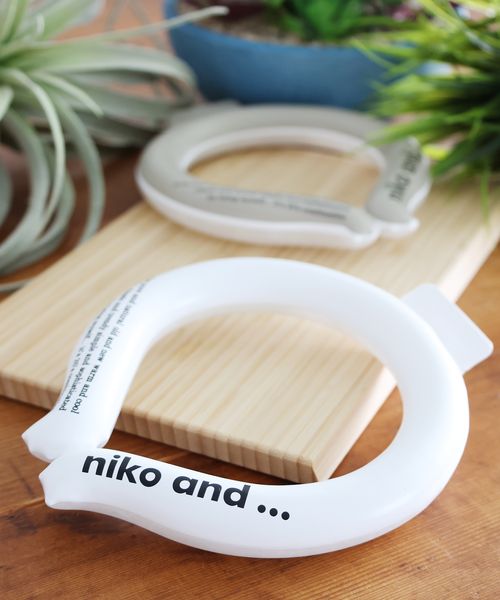 niko and .オリジナル ニコロゴリングネッククーラーS 家電・照明 ライトグレー ニコアンド 104744 and ST アンドエスティ(旧ドットエスティ) niko and .オリジナル ニコロゴリングネッククーラーS 家電・照明 ライトグレー ニコアンド 104744 and ST アンドエスティ(旧ドットエスティ)