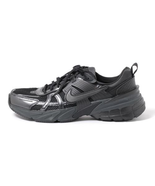 niko and .【NIKE(ナイキ)】V2K ラン シルバー メンズグッズ ニコアンド 108227 and ST アンドエスティ(旧ドットエスティ) niko and .【NIKE(ナイキ)】V2K ラン シルバー メンズグッズ ニコアンド 108227 and ST アンドエスティ(旧ドットエスティ)