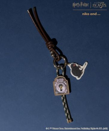 niko and ... Harry Potter collaboration item