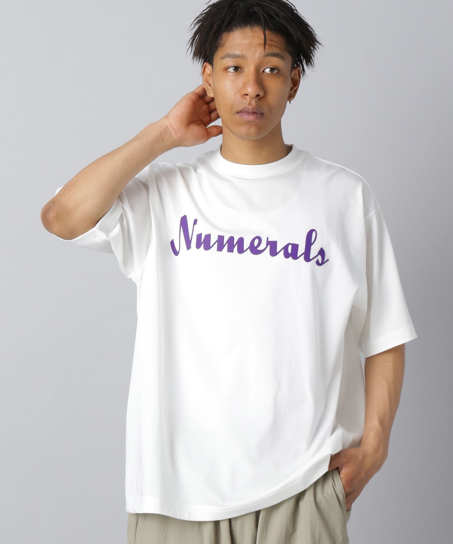 【NUMERALS】ショートスリーブプリントTシャツ M