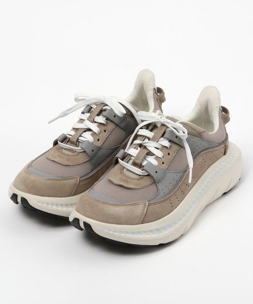 niko and .【UGG / アグ】CA805 V2 ブラウン NUMERALS ニコアンド 174138 and ST アンドエスティ(旧ドットエスティ) niko and .【UGG / アグ】CA805 V2 ブラウン NUMERALS ニコアンド 174138 and ST アンドエスティ(旧ドットエスティ)