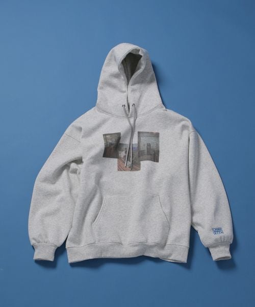 niko and .【LAUNDROMAT & TUB】SOUVENIR HOODIE LAUNDROMAT&TUB ライトベージュ L ニコアンド 206996 and ST アンドエスティ(旧ドットエスティ) niko and .【LAUNDROMAT & TUB】SOUVENIR HOODIE LAUNDROMAT&TUB ライトベージュ L ニコアンド 206996 and ST アンドエスティ(旧ドットエスティ)