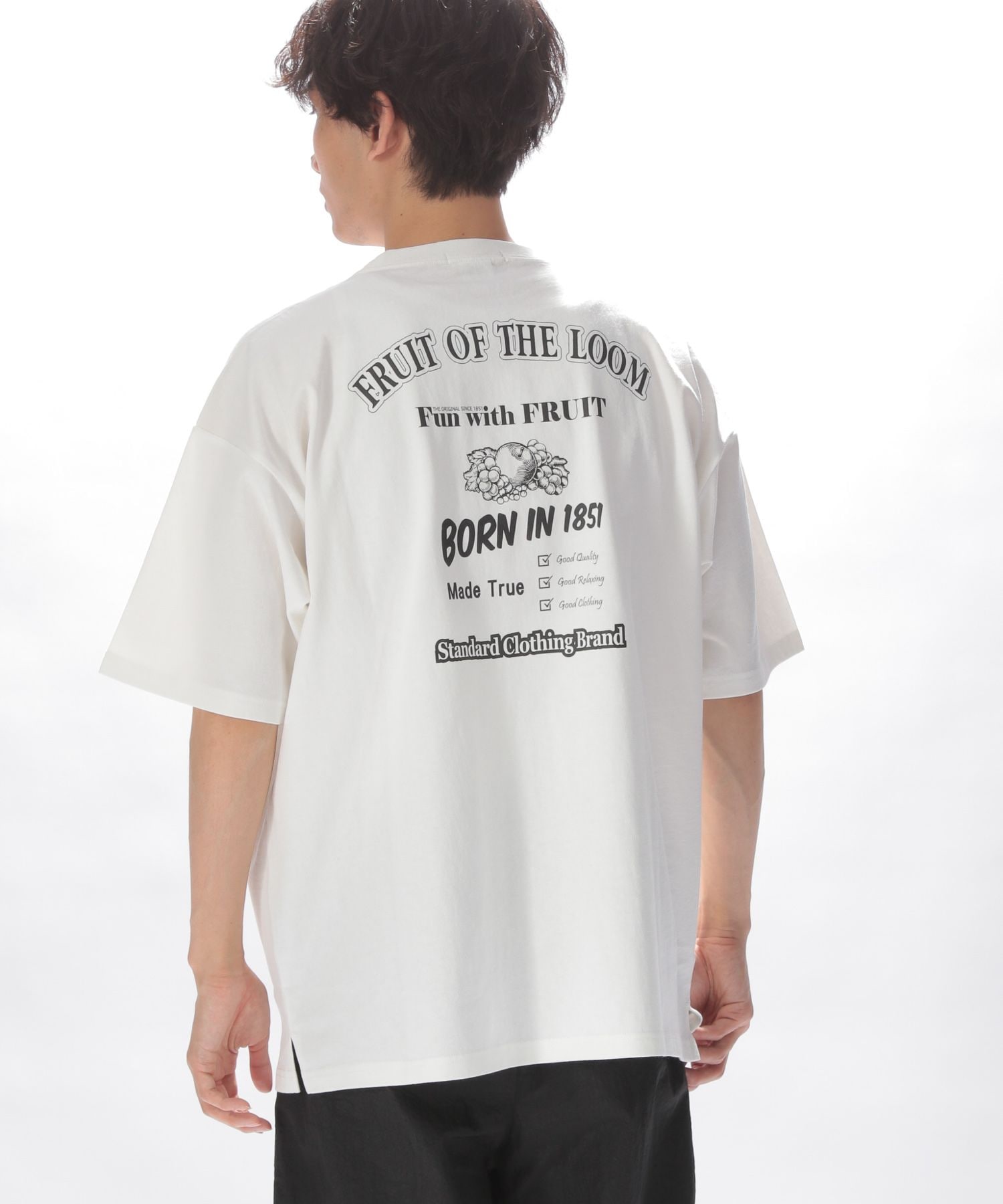 FRUIT OF THE LOOM NIKO AND… Tシャツ バックプリントKAXXX - Tシャツ