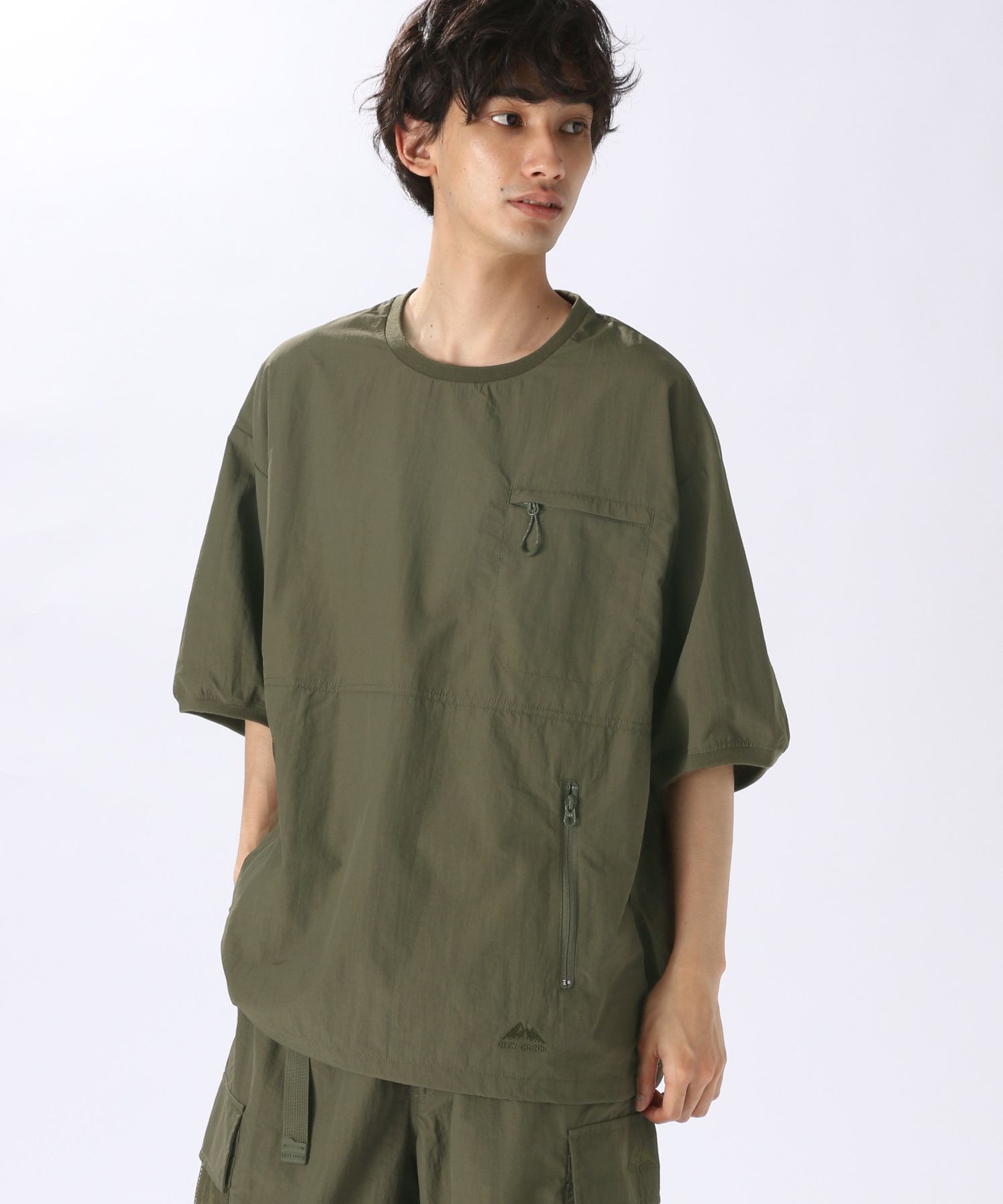 新品・未使用　niko and... ミリタリーTシャツ　キャンプ